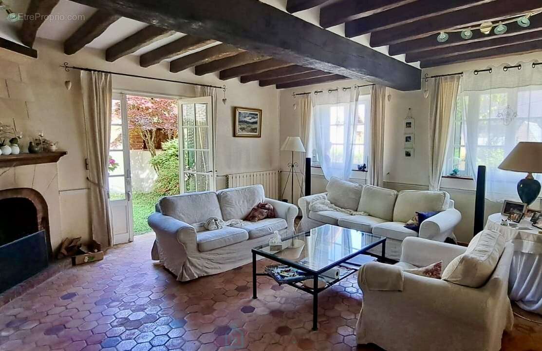 Maison à VETHEUIL