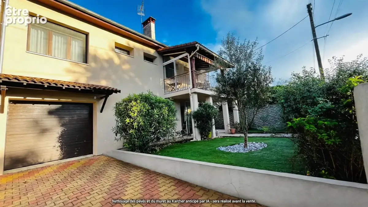 Maison à BOURG-LES-VALENCE