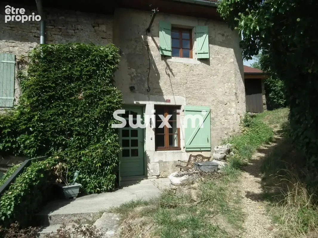 Maison à DOMBLANS