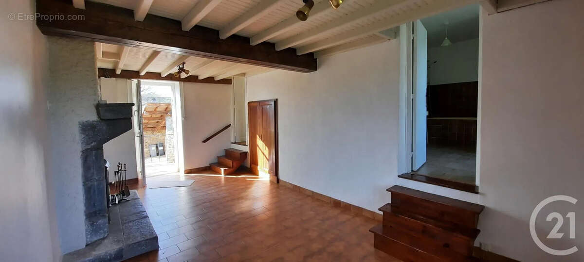 Maison à LEOTOING