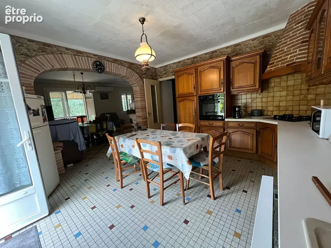 Ensemble immobilier avec dépendances et plus de 3 hectares de terrain - photo 7