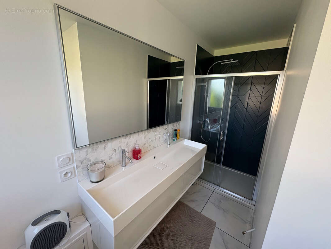 Maison à SAINT-SULPICE-SUR-LEZE