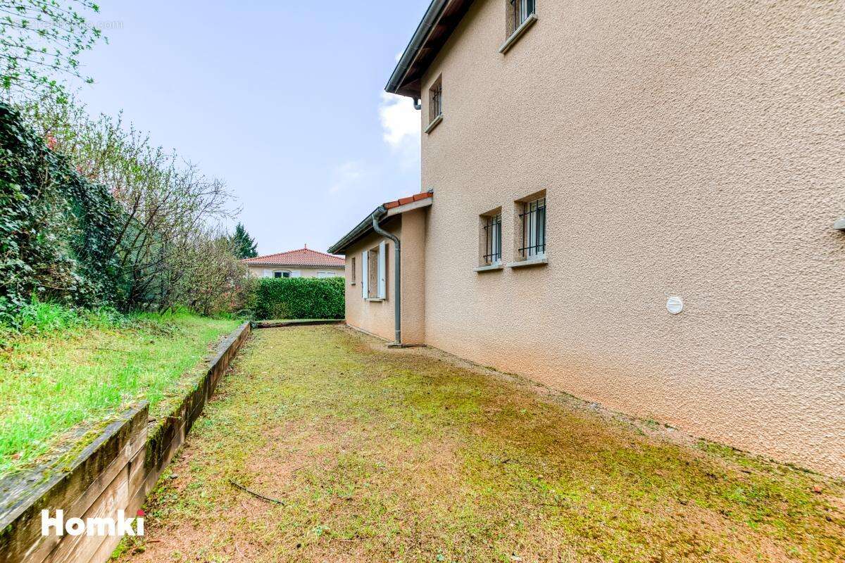 Maison à L'ISLE-D'ABEAU