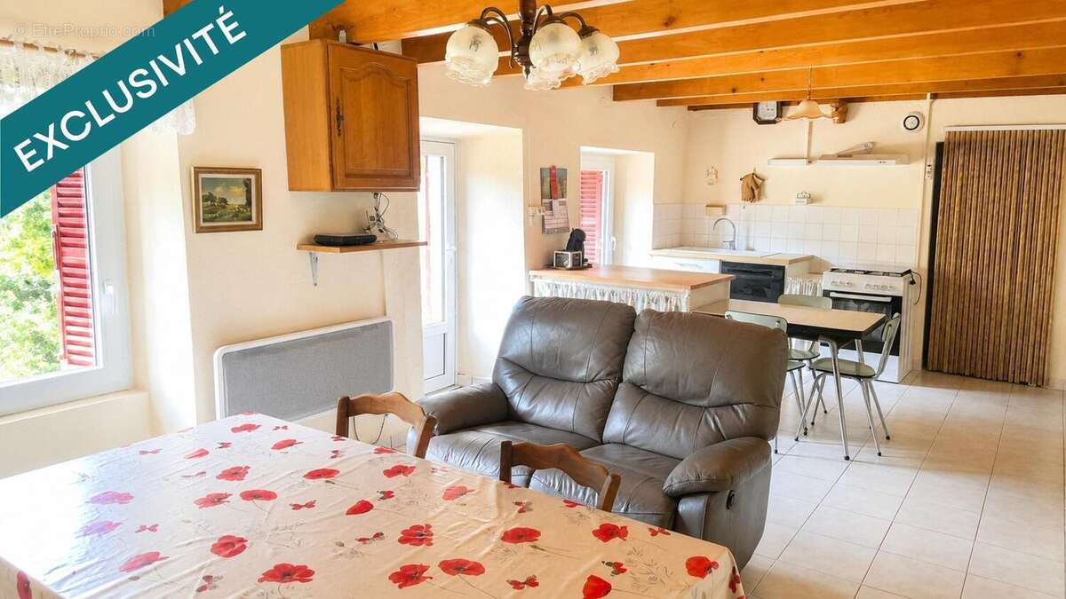 Maison 70 m² à Chaneac  - photo 2