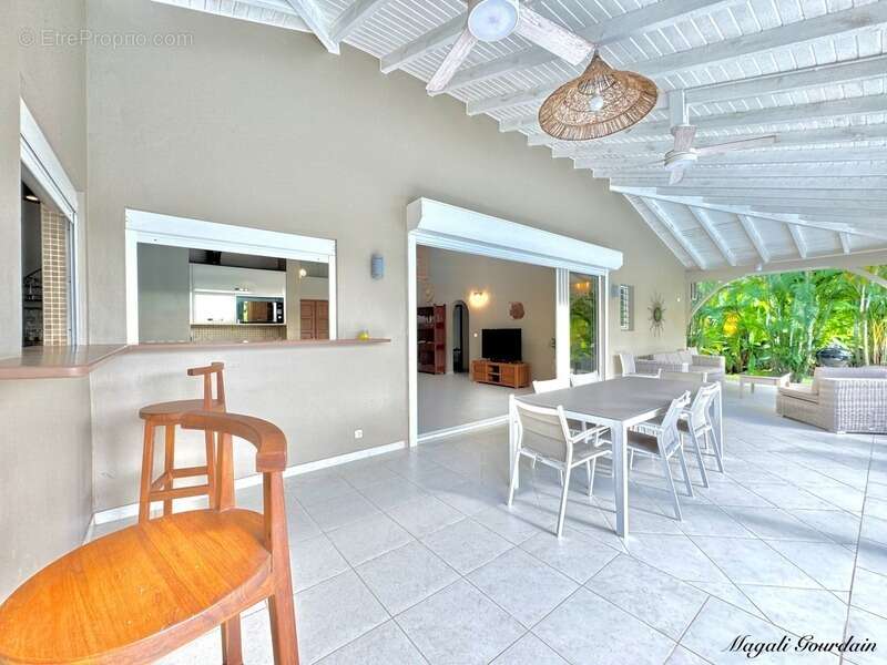 Maison à SAINT-FRANCOIS