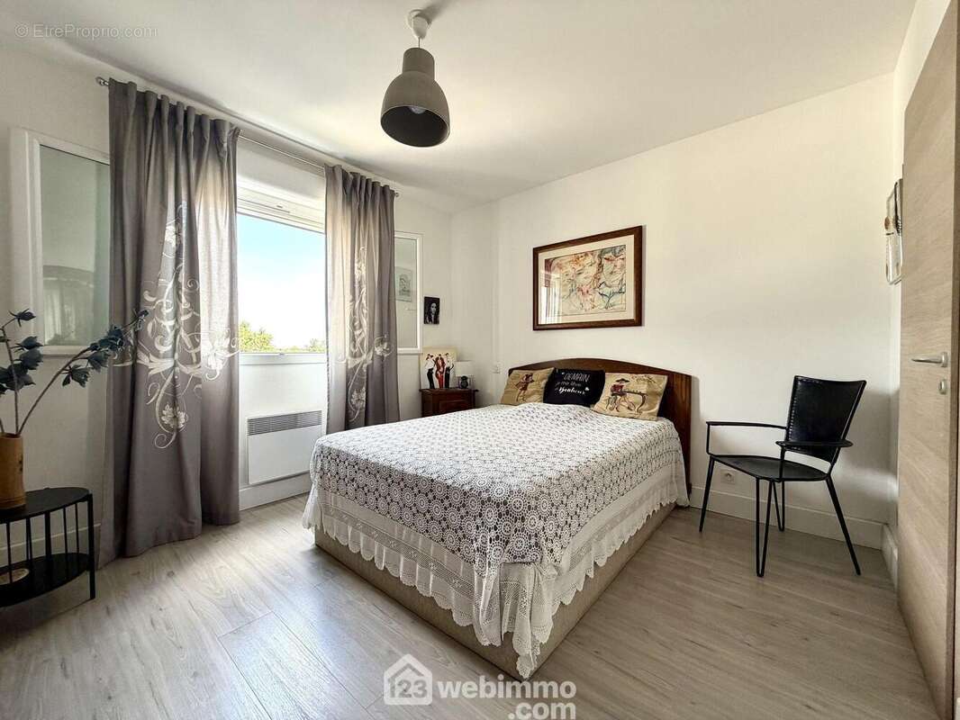 Appartement 72 m² à Borgo  - photo 13