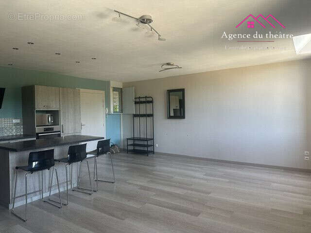 Appartement 70 m² à Augerans  - photo 3