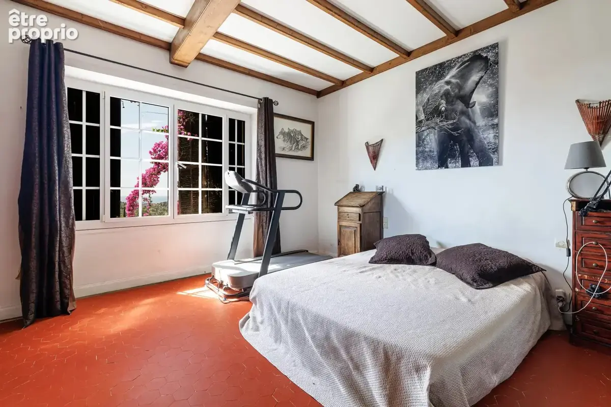 Vente Vence Maison Individuelle 213m2 - Terrain - Piscine - Vue Mer et Montagnes - photo 19