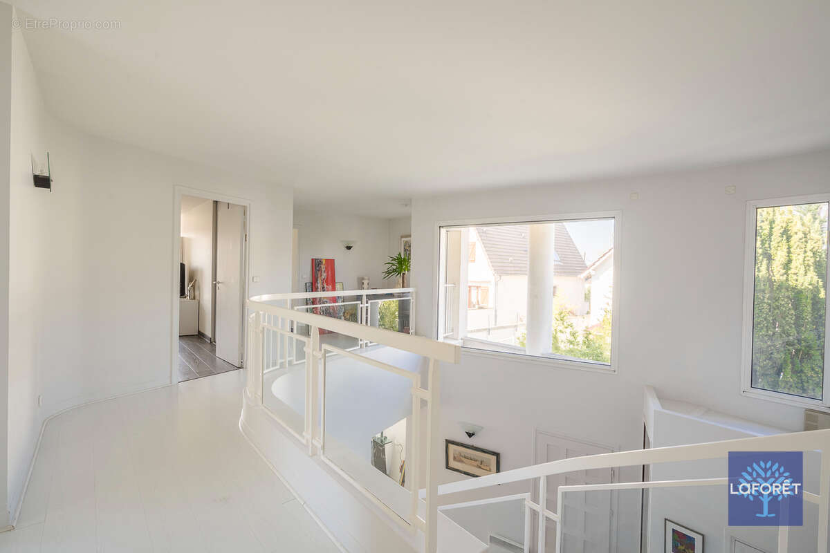 Maison à LES PAVILLONS-SOUS-BOIS