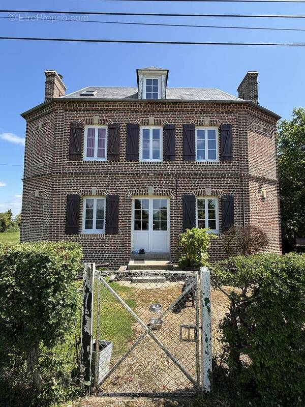 Maison à CROUTTES