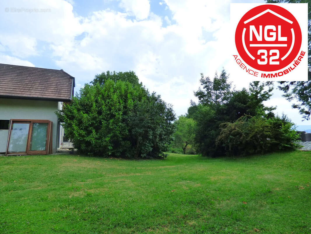 Terrain 671 m² à Andilly  - photo 4