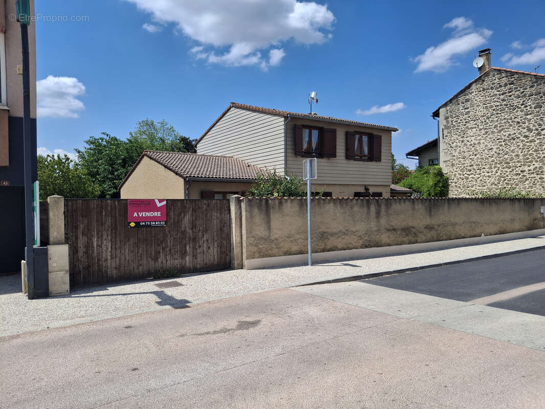 Maison à CLERIEUX