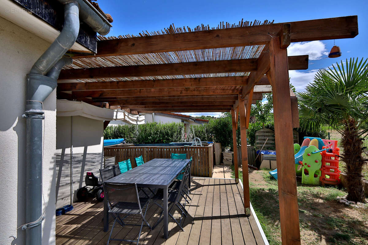 Maison à SAINT-JUST-CHALEYSSIN