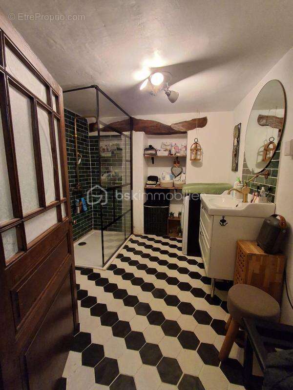 Maison à MONTESQUIOU