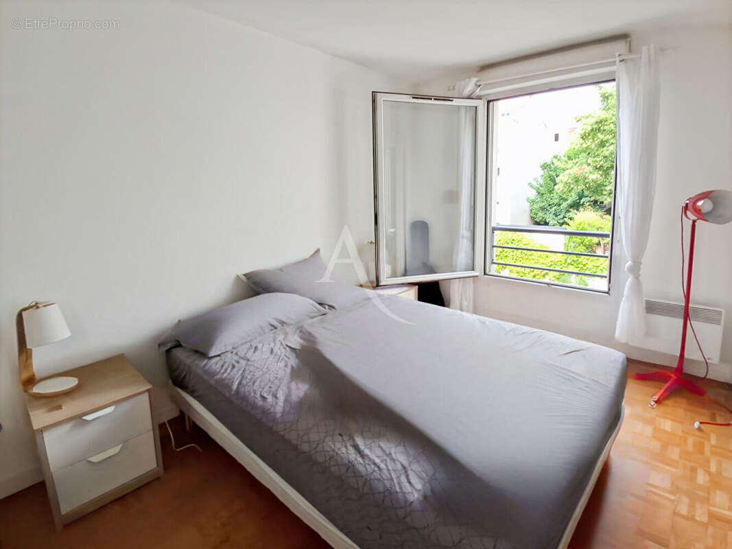 Appartement à SURESNES