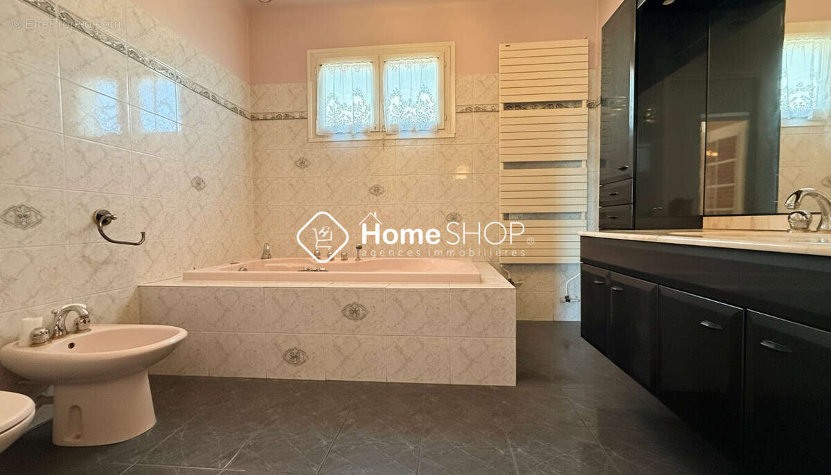 Maison à SEPTEMES-LES-VALLONS