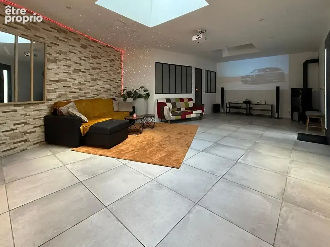 Maison Loire Authion contemporaine 8 pièces 220 m2 piscine - photo 4
