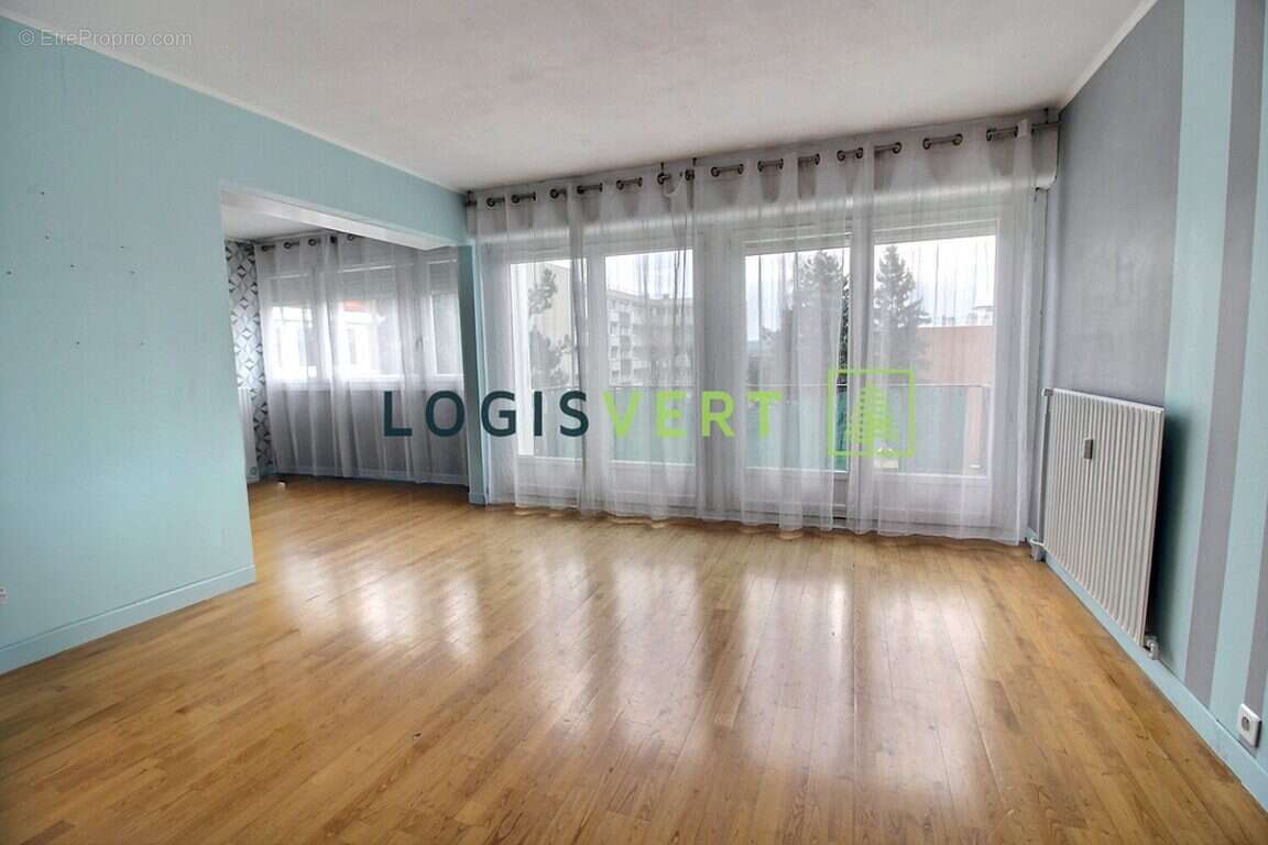 Appartement à PALAISEAU