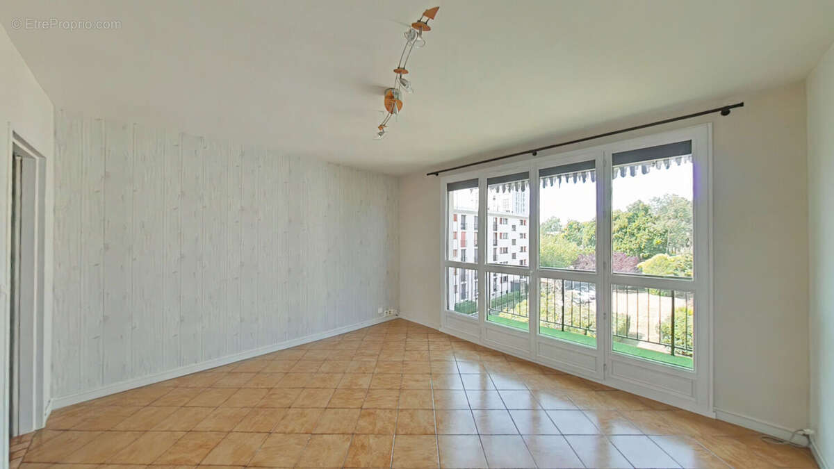 Appartement à JOUE-LES-TOURS