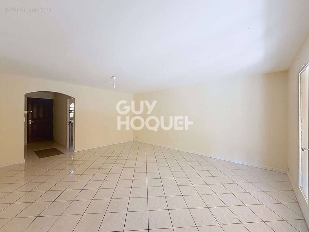 Maison de plain pied 3 pièces - EXCLUSIVITE - A vendre à Perpignan (66000) Quartier Clos-Banet - photo 2