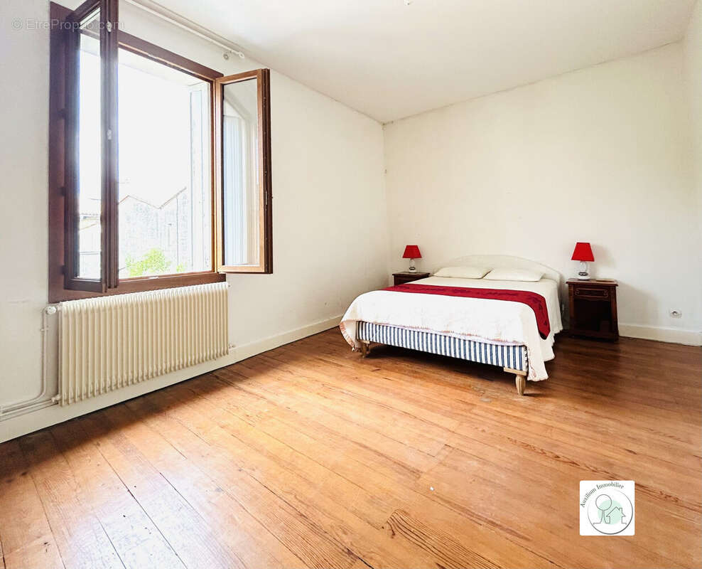 Maison 132 m² à Saint-Gervais  - photo 7