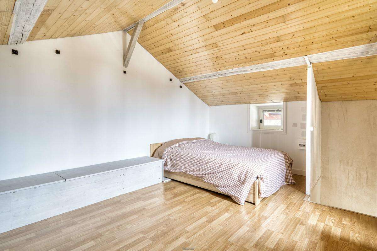 Maison à LYON-5E