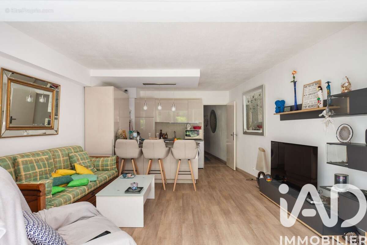 Photo 3 - Appartement à VILLENEUVE-LOUBET