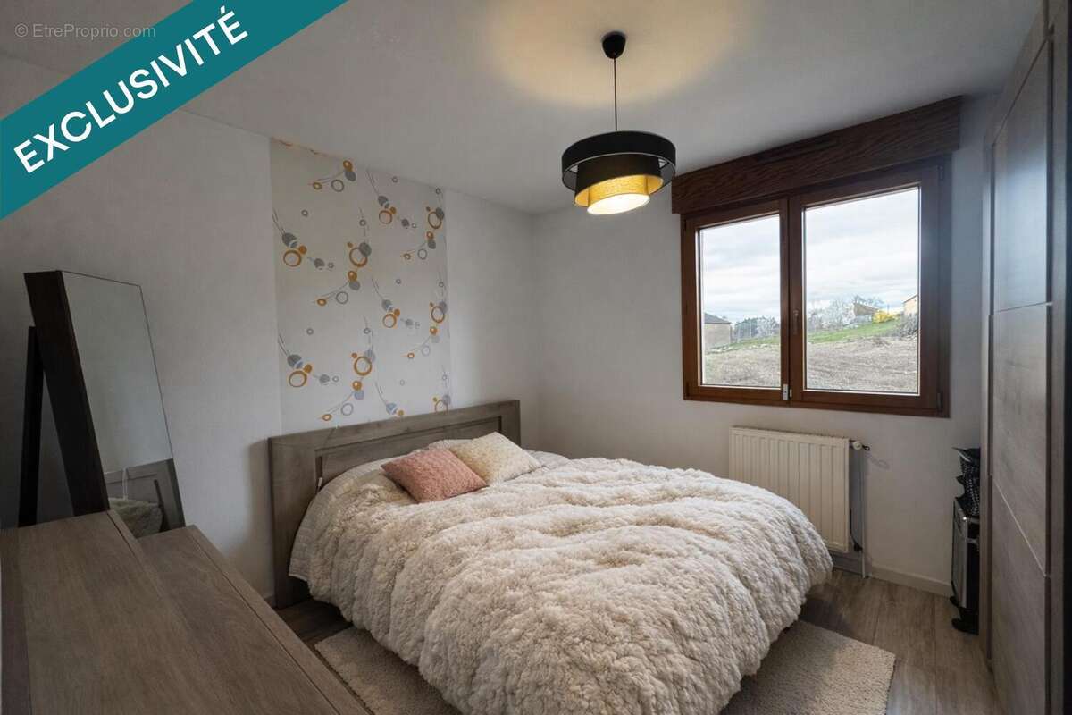 Photo 3 - Maison à URIMENIL