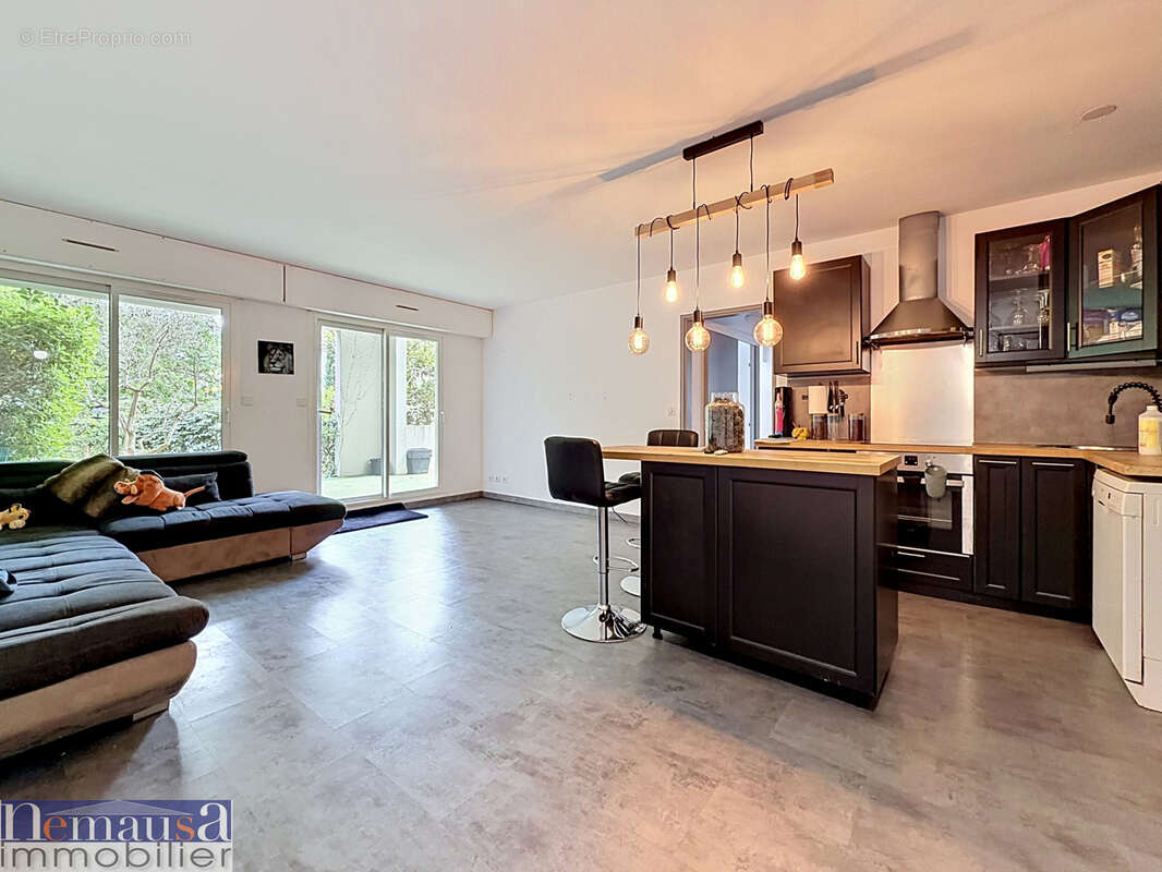Appartement à NIMES