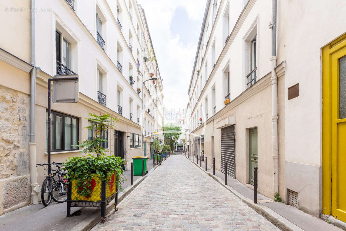 Appartement à PARIS-11E