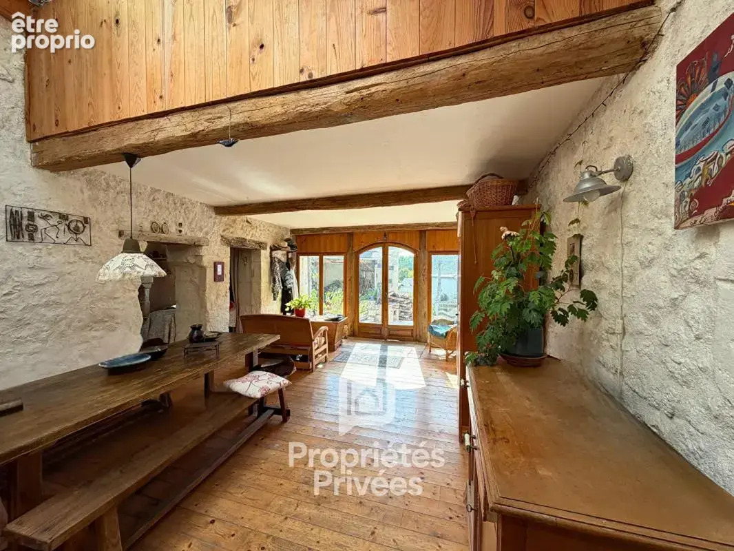 À VENDRE  37190 AZAY-LE-RIDEAU  Deux Maisons 150M²  et 86 M² jardin - photo 5