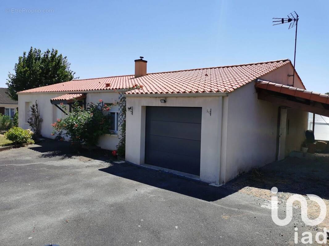 Photo 1 - Maison à BRESSUIRE