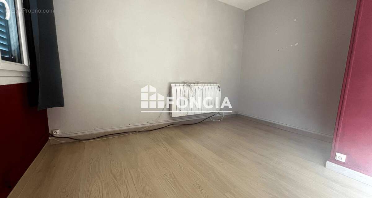 Appartement à VIZILLE