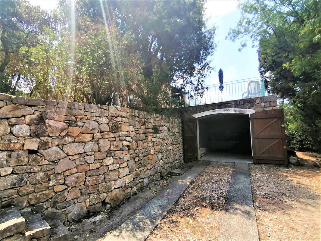 Maison à CARCES