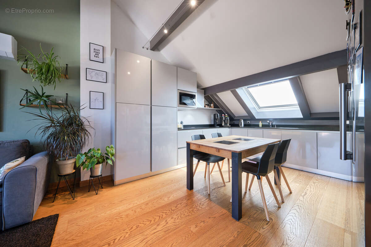 Appartement à ANNECY-LE-VIEUX