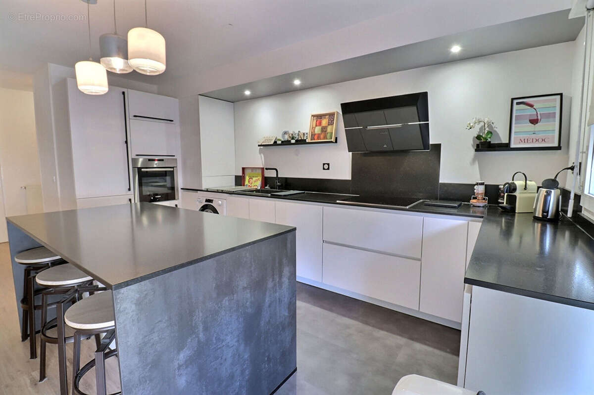 Appartement à BILLERE