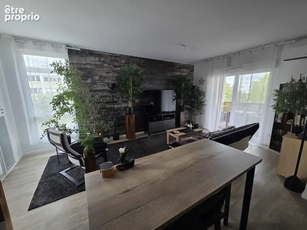 Appartement T3 de 64 m² - Nantes - Dervallières-Zola - photo 3