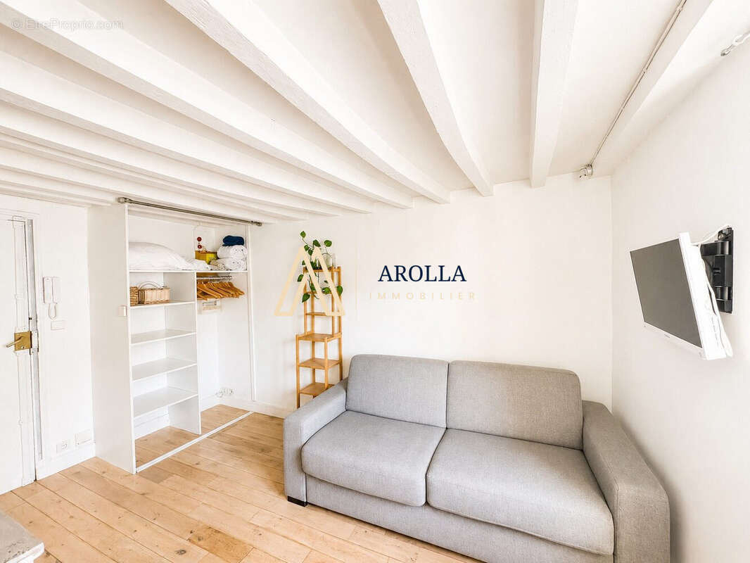 Appartement à PARIS-9E