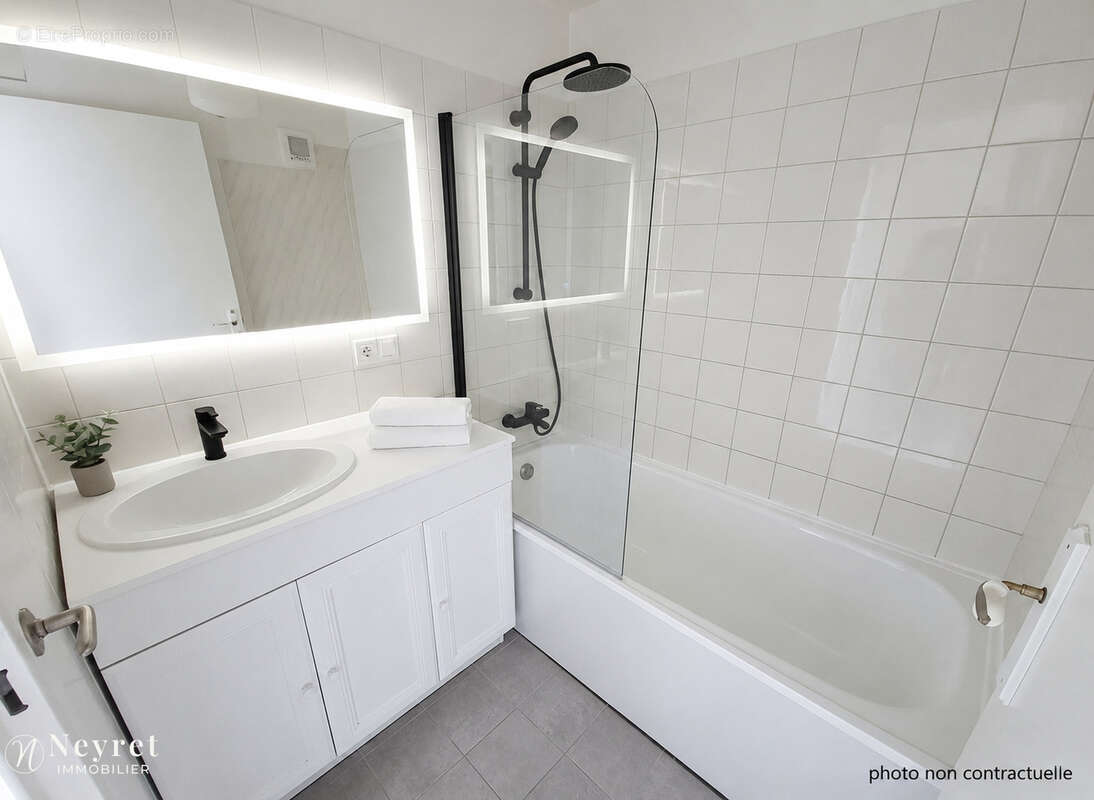 Appartement à LYON-8E