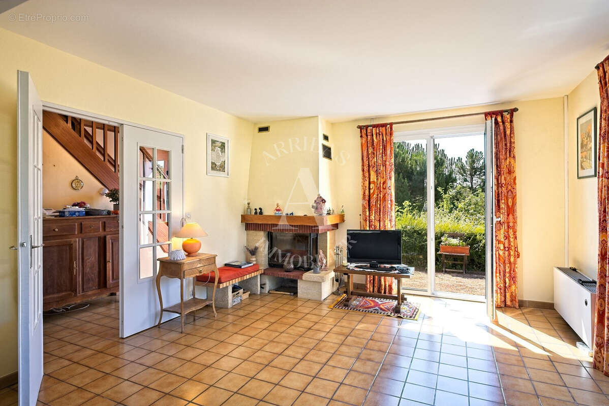 Maison à ORNEX