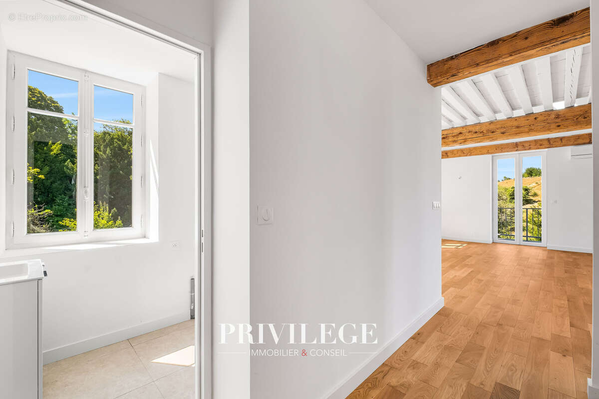 Appartement à LYON-9E
