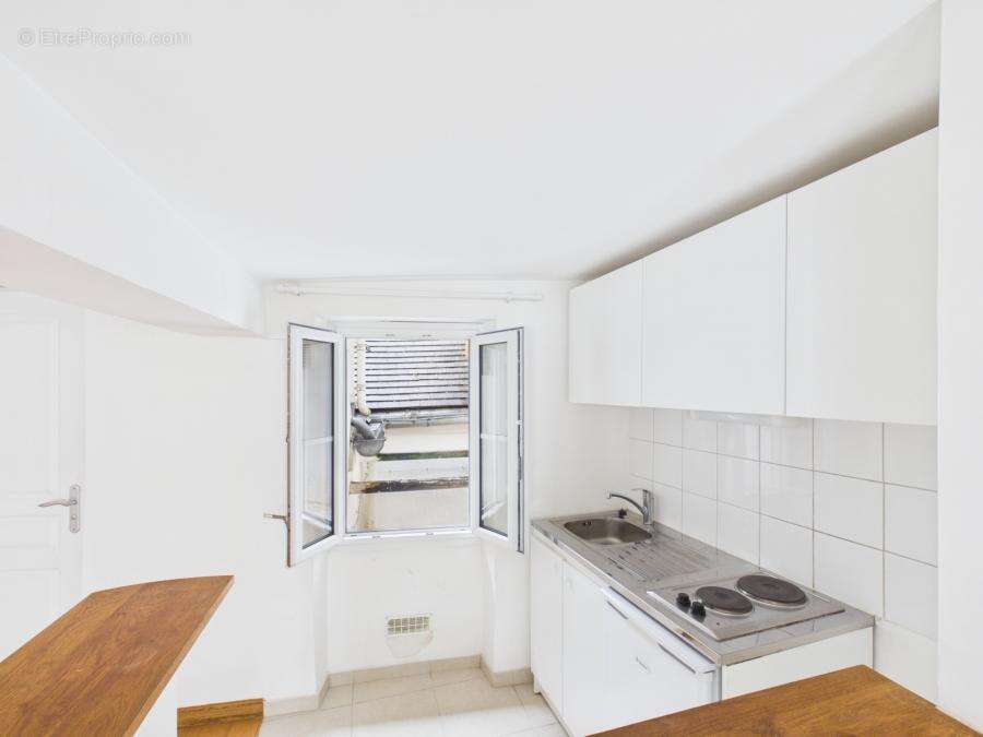 Appartement à PARIS-6E