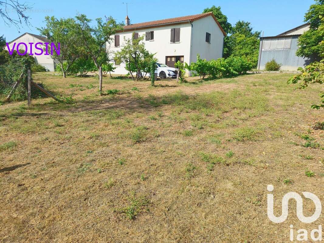 Photo 3 - Maison à AVAILLES-LIMOUZINE