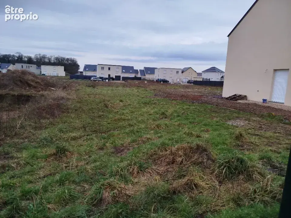 Terrain à ANGERVILLE-LA-CAMPAGNE