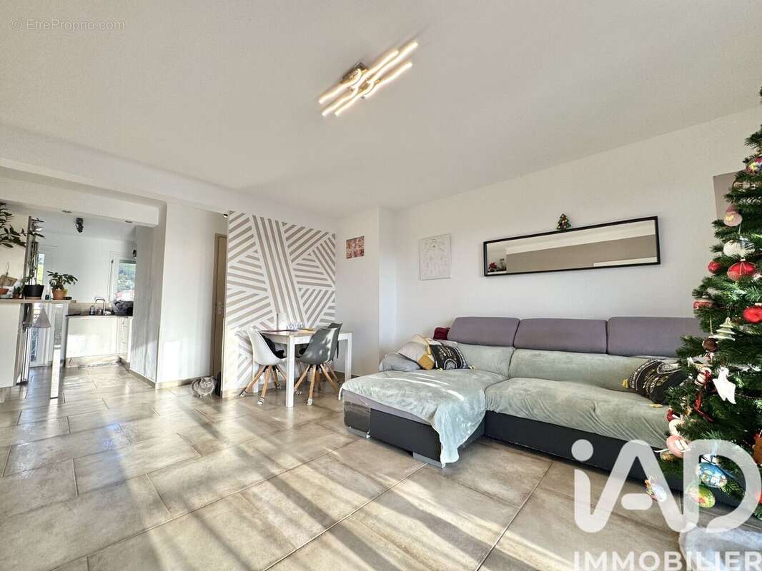 Photo 2 - Appartement à SIX-FOURS-LES-PLAGES