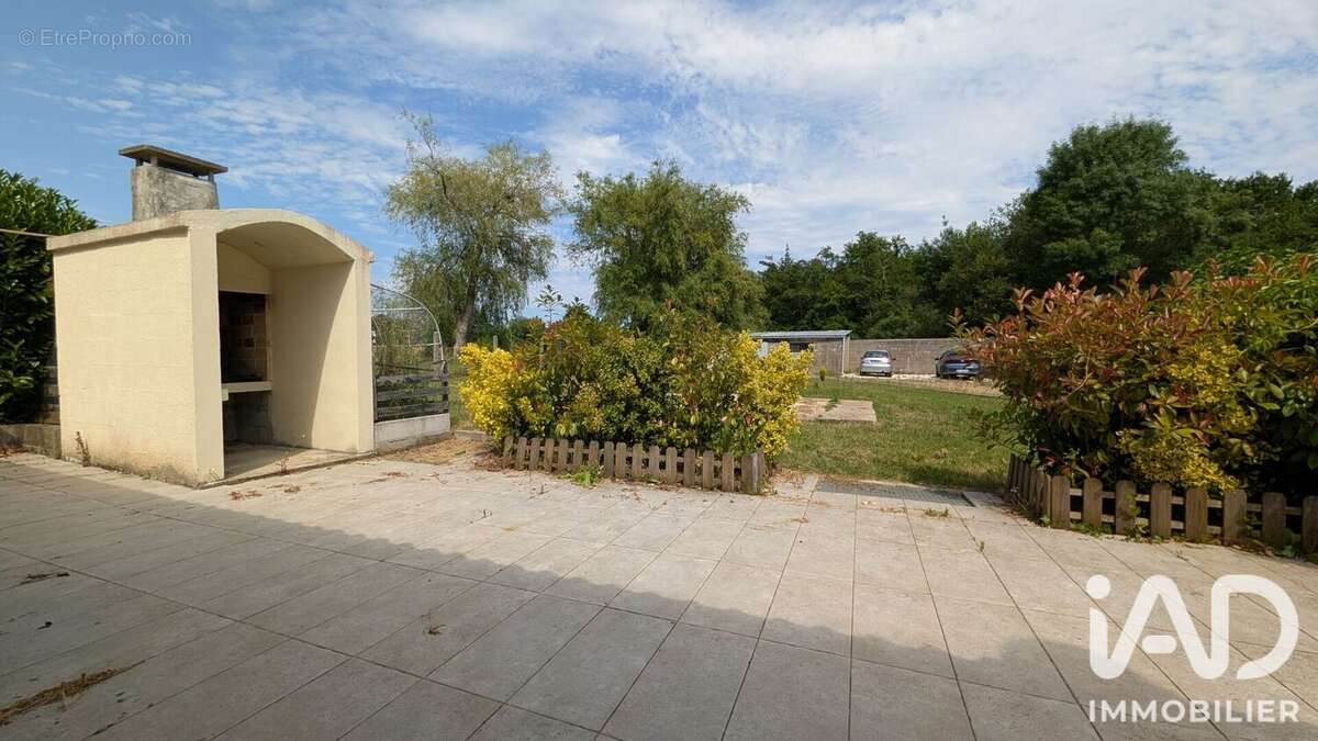 Photo 5 - Maison à MONTENDRE