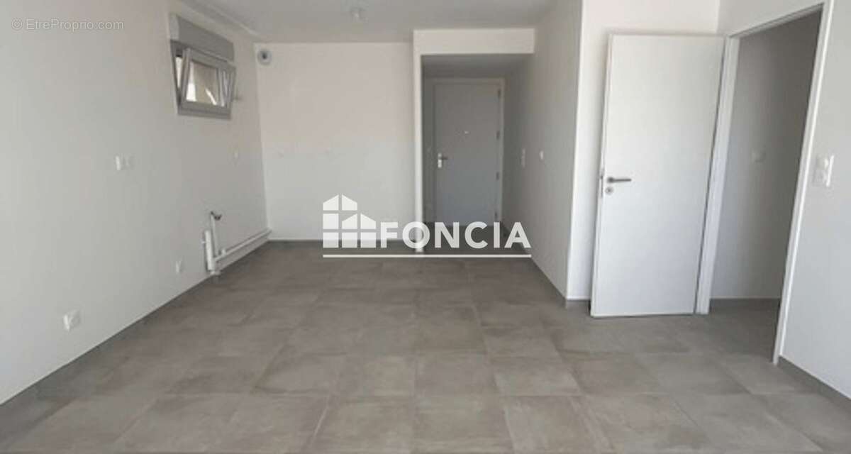 T4 neuf 81 m² – balcon 17 m² – secteur recherché aux portes de lyon  produit rare ! - photo 3