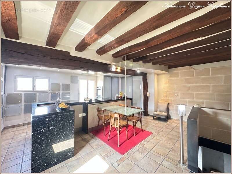 Appartement à COURVILLE-SUR-EURE