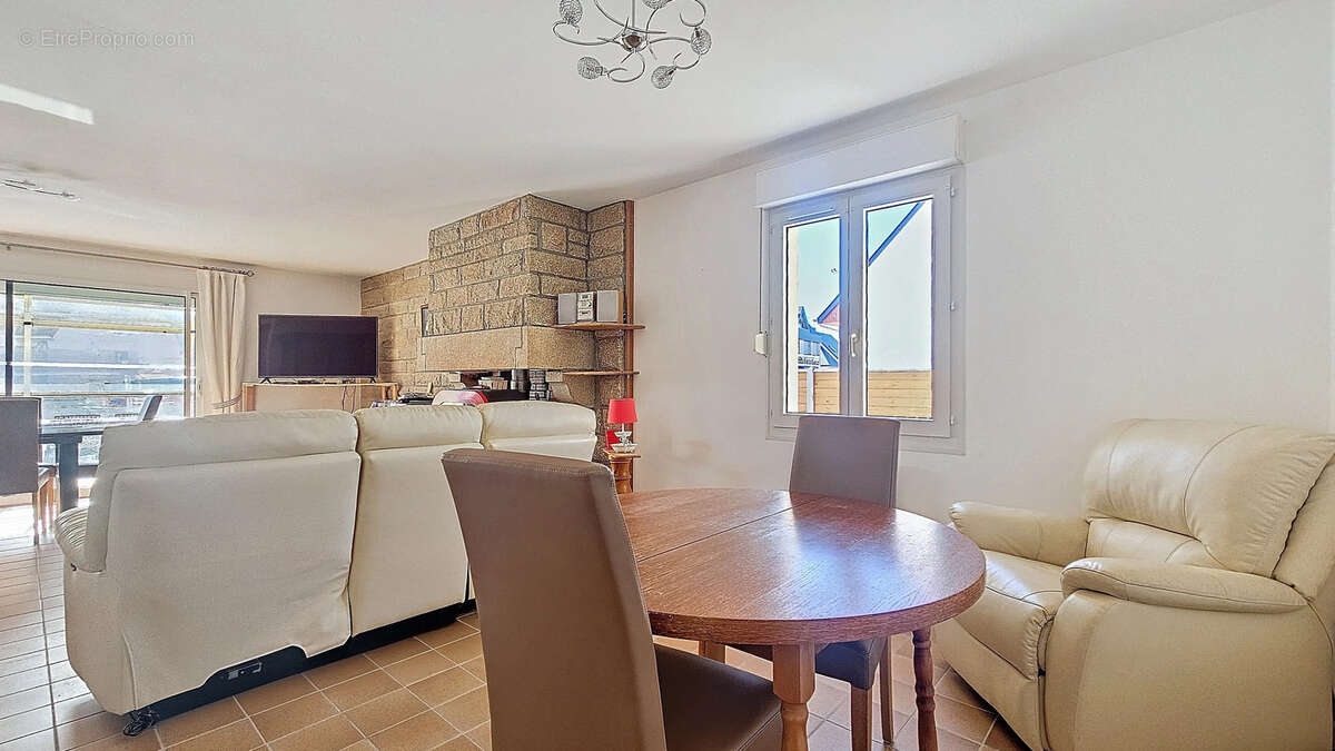 Maison à GOUVILLE-SUR-MER