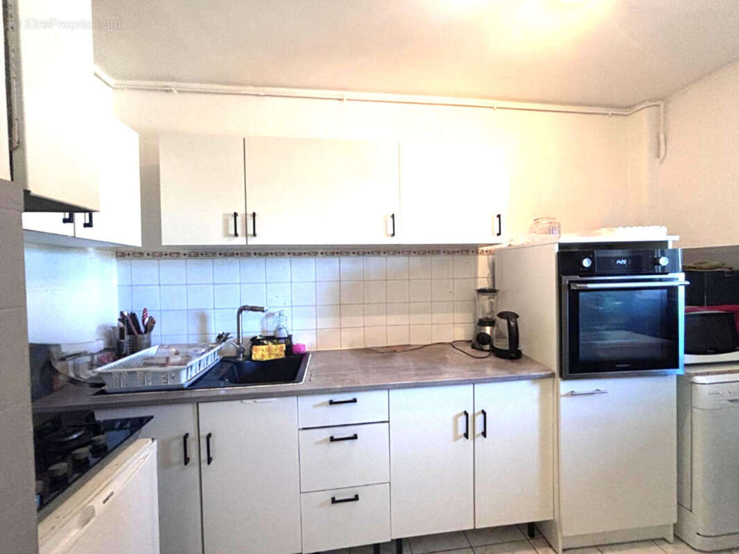 Appartement à MARSEILLE-11E